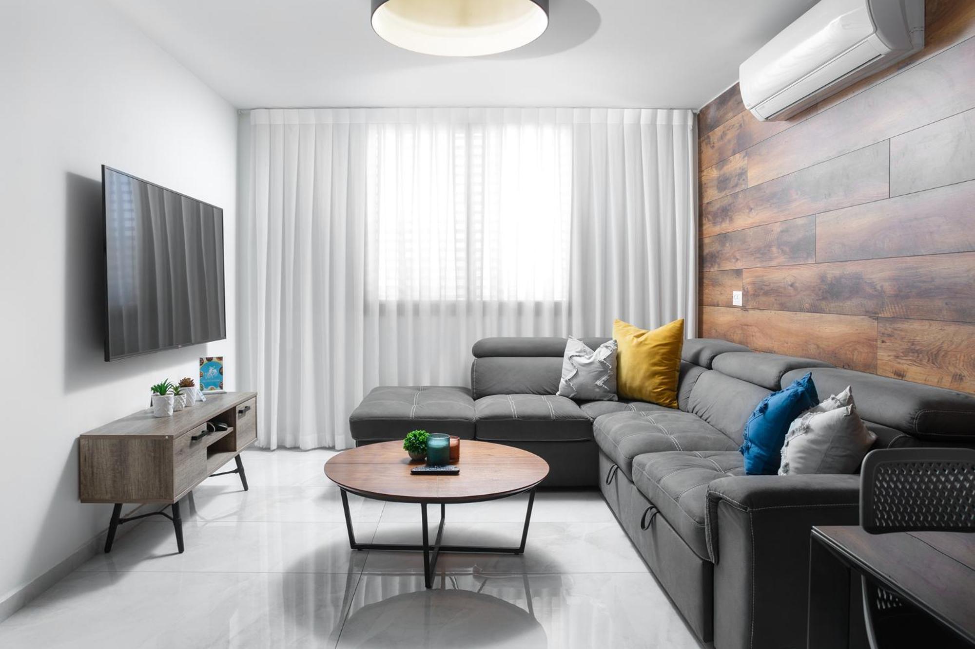 צופית אירוח: Cozy With Versatile Layouts